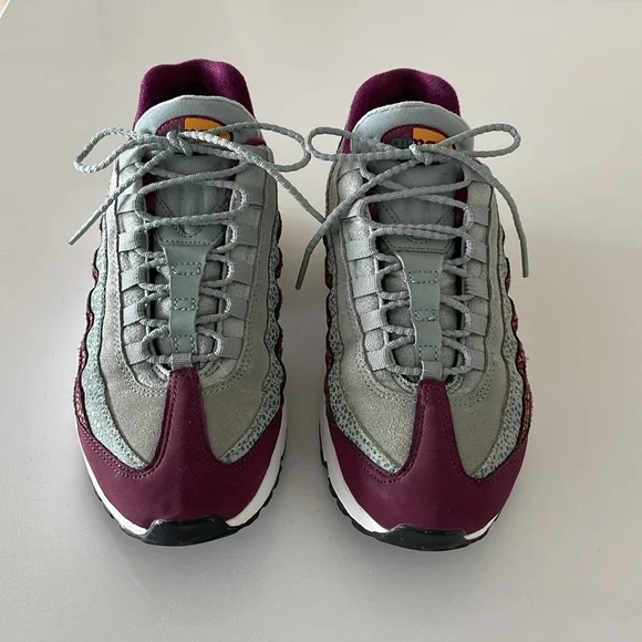 Nike Air Max 95 Sneakers - Picture 5 of 12